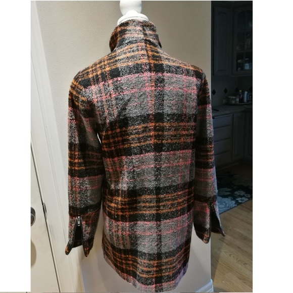 Forever 21 - Picture 4 of 5